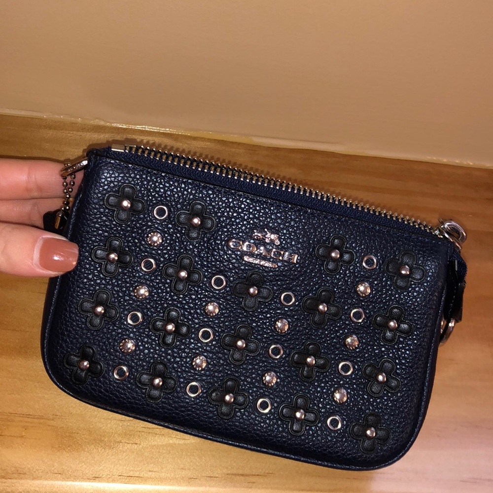 WOMENS COACH SMALL WRISTLET